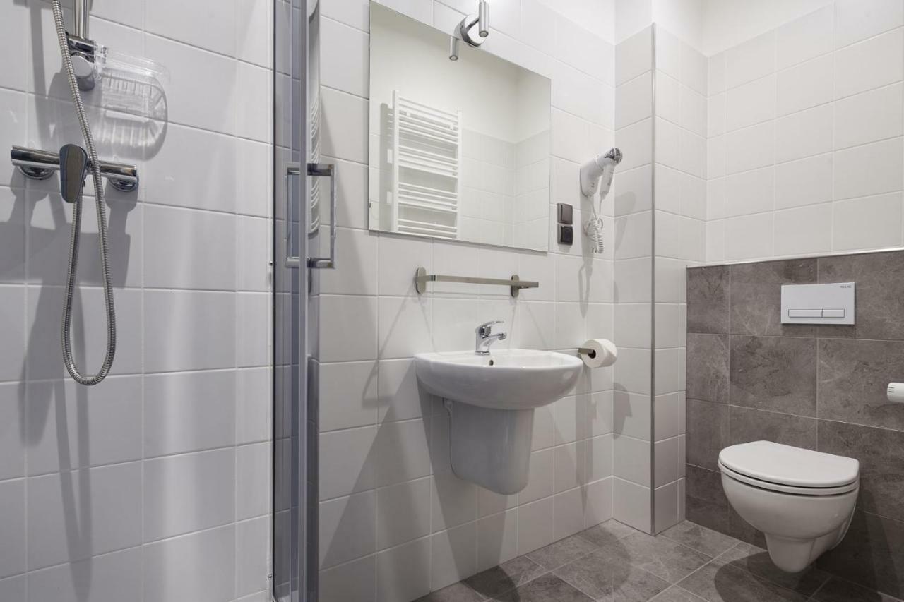 Polin House Apartment Oswiecim Bagian luar foto