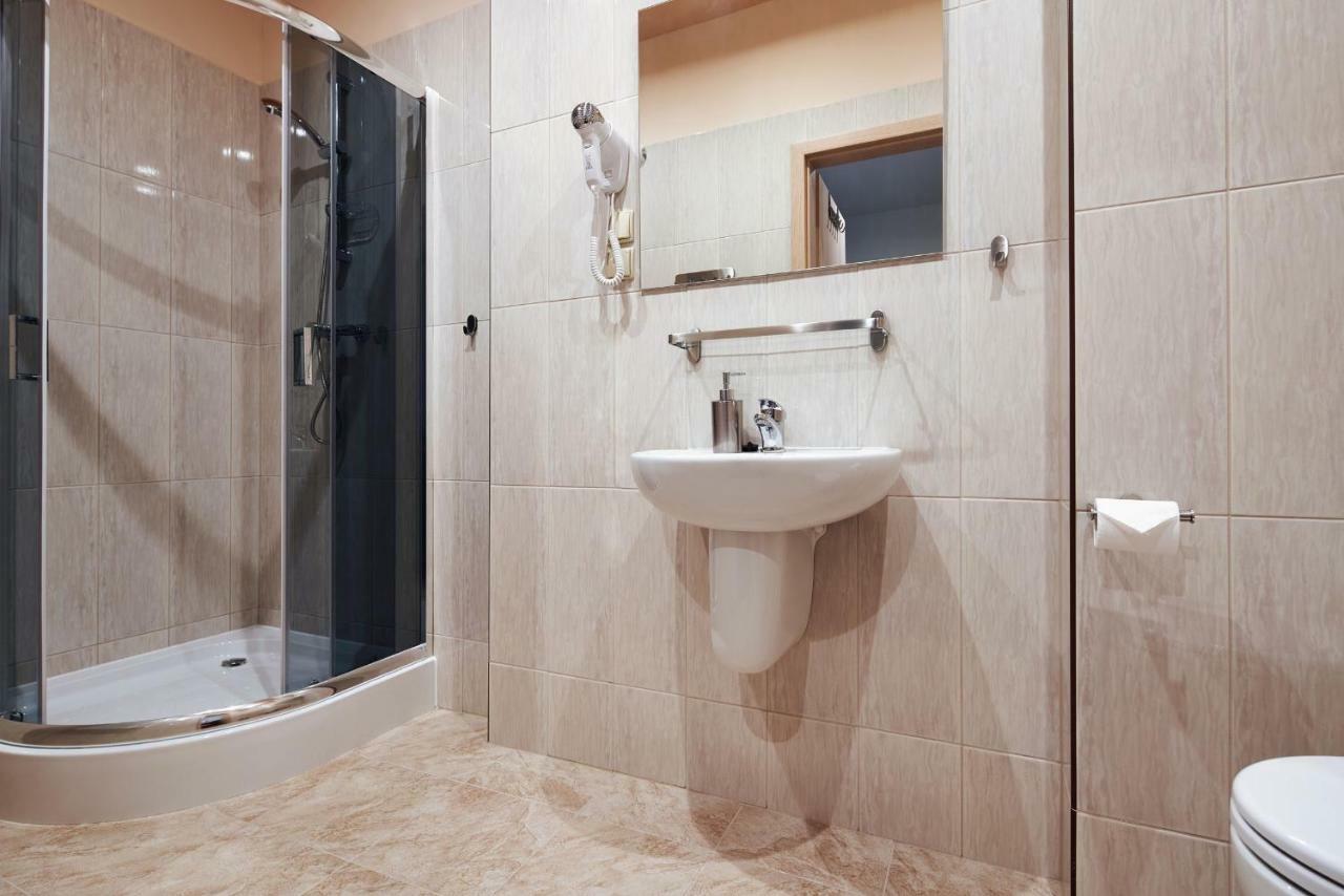 Polin House Apartment Oswiecim Bagian luar foto